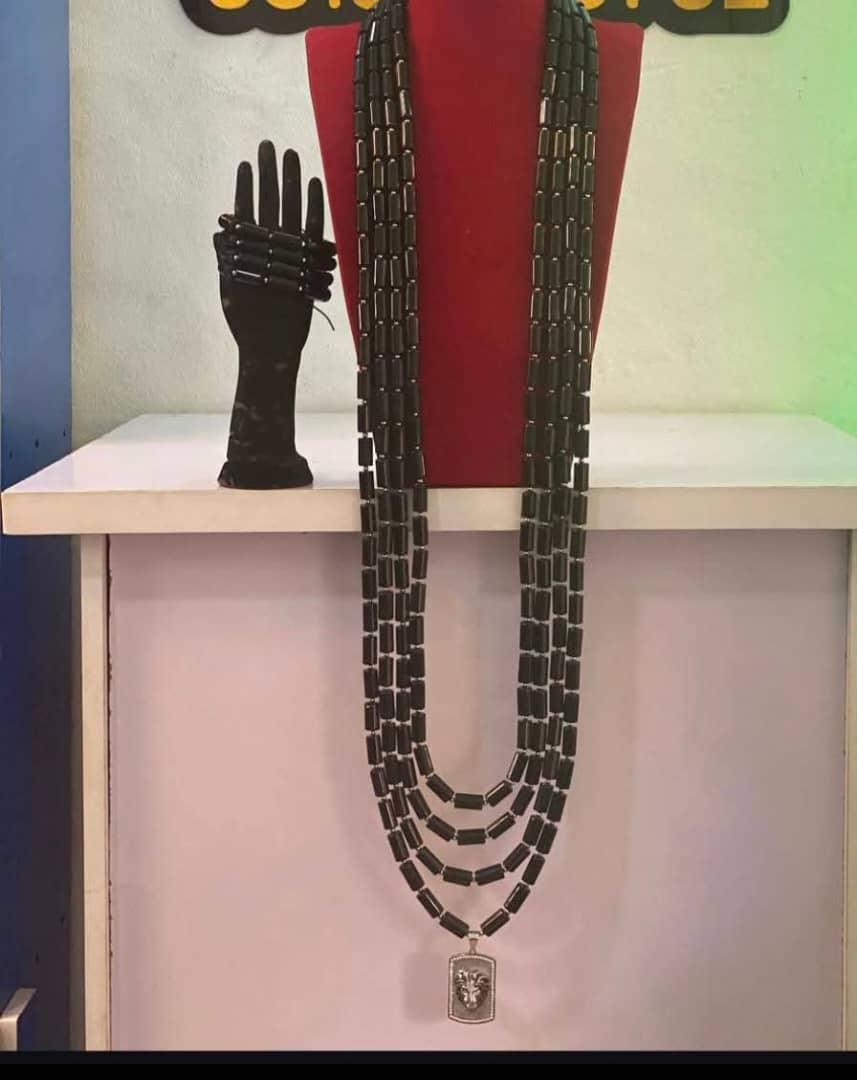 Luxury Multi-Layer Black Beads Necklace with Lion Pendant – Bold Statement Piece